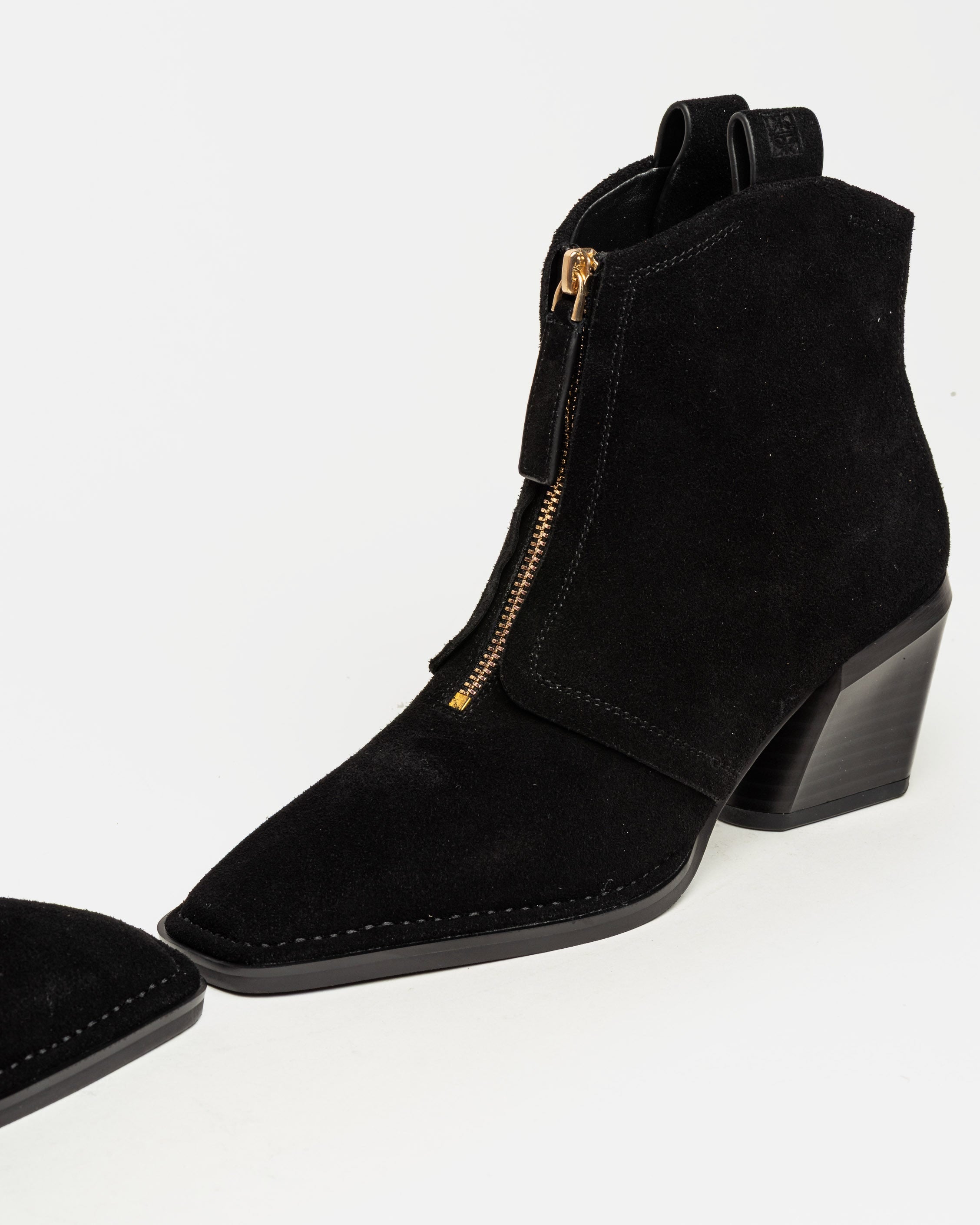 Bota caña baja Eleanor en gamuza