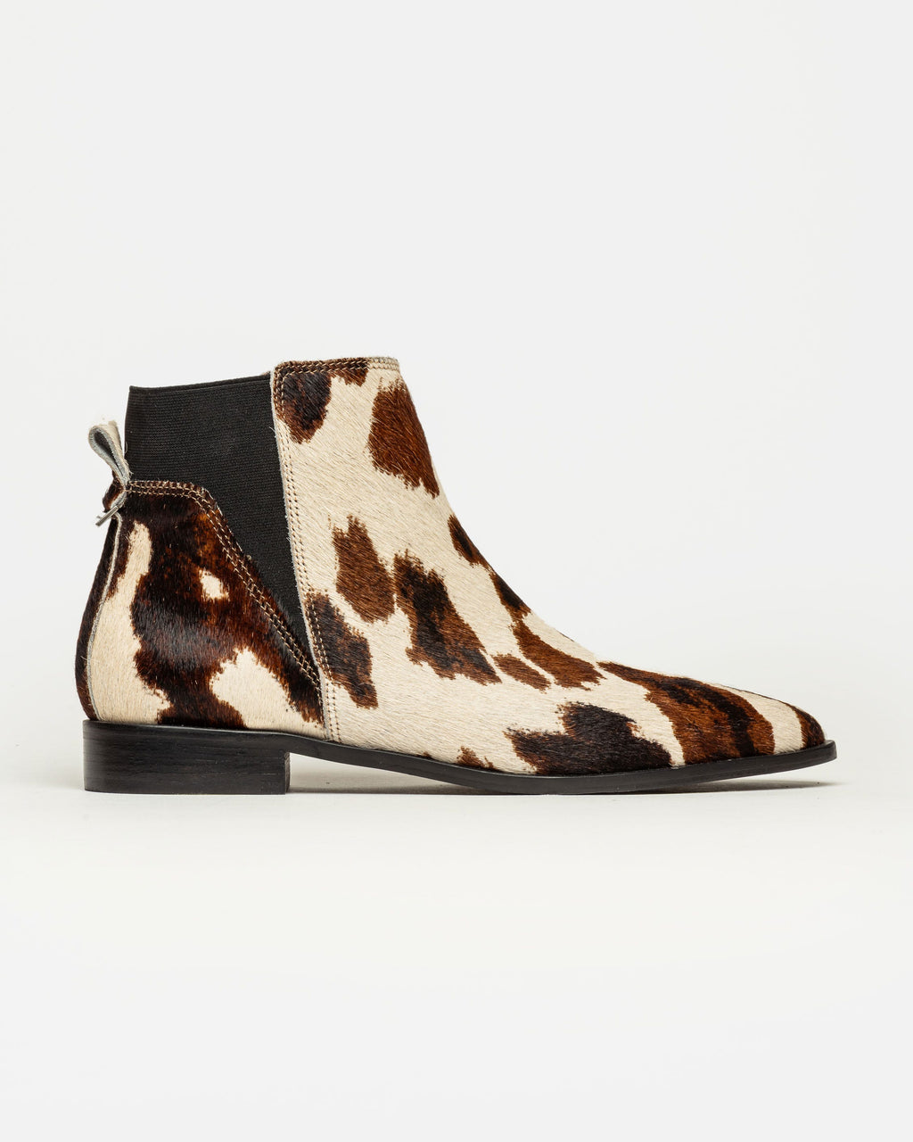 Bota caña baja Samy en pelo de vaca