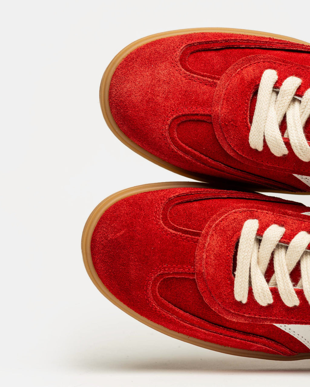 Sneaker Joy en gamuza