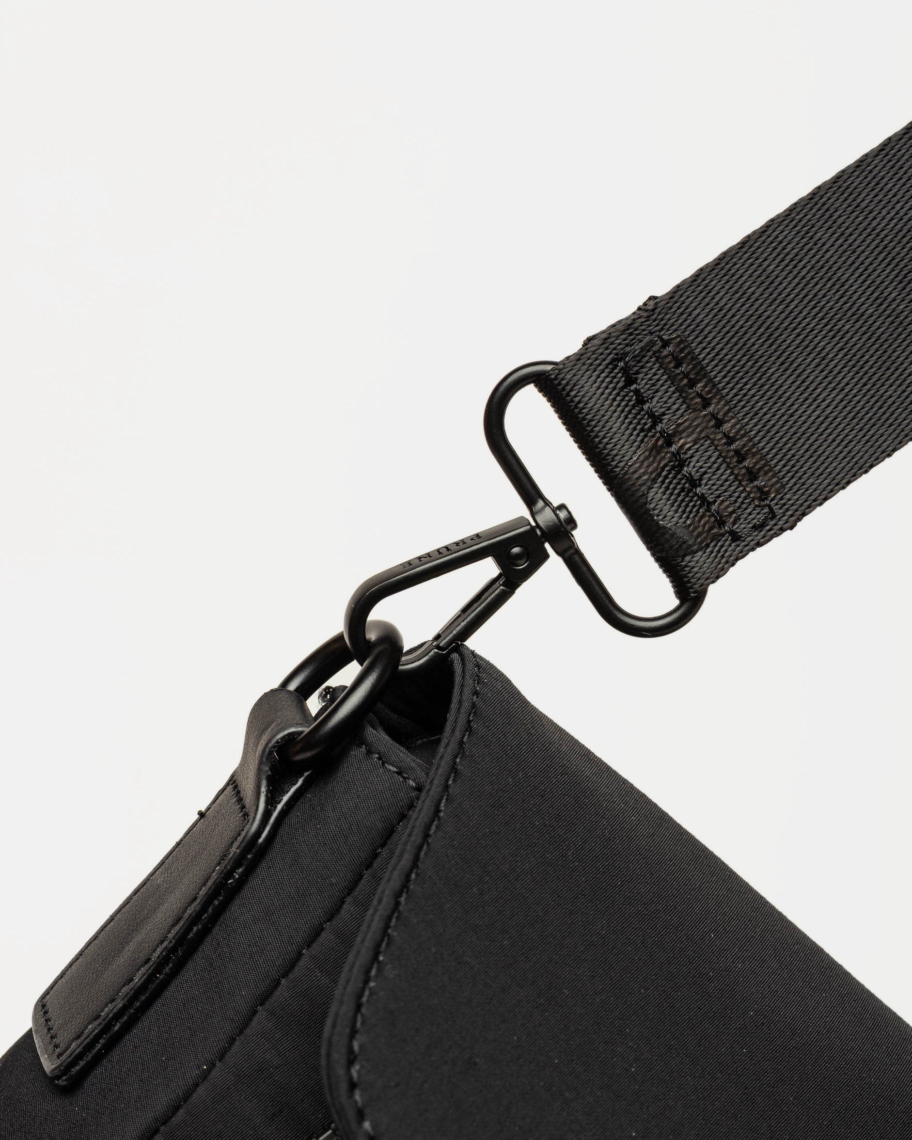 Bandolera Flight en nylon