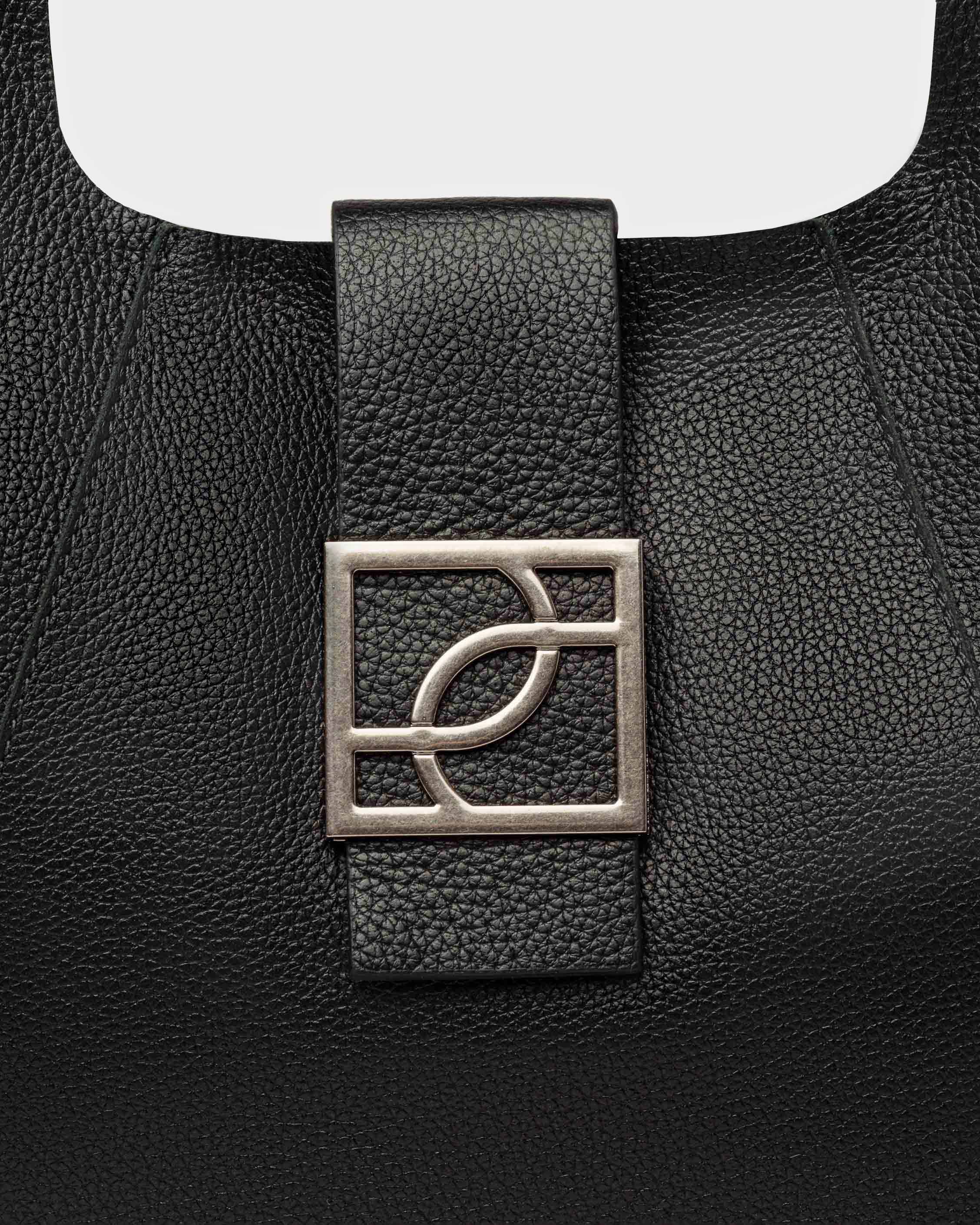 Bolso Signature en cuero graneado