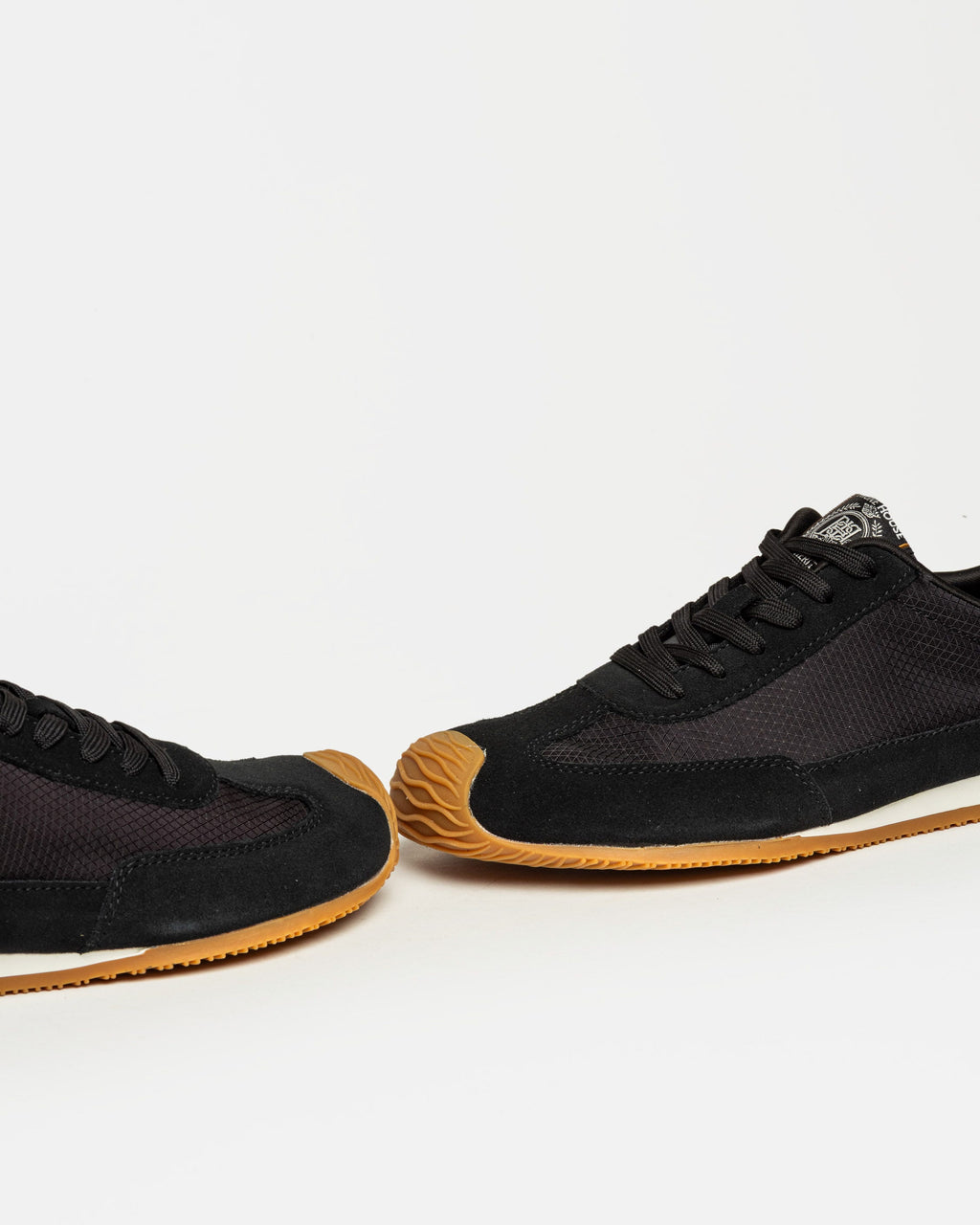 Sneaker Row en cuero y textil