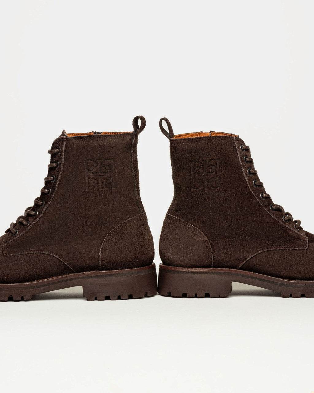 Borcego New harvey en gamuza