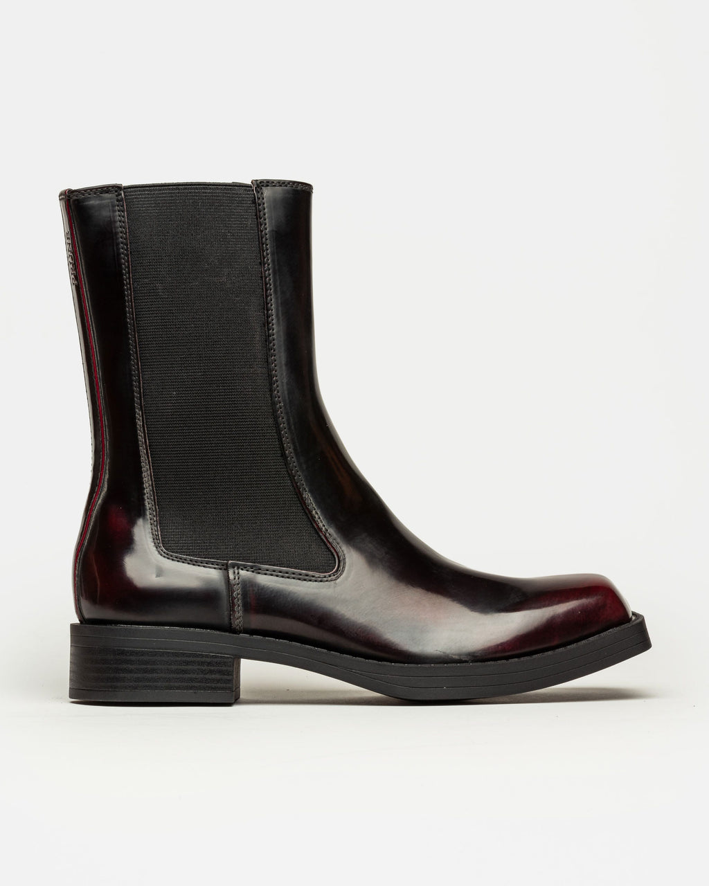 Bota caña media Demna en efecto cuero box