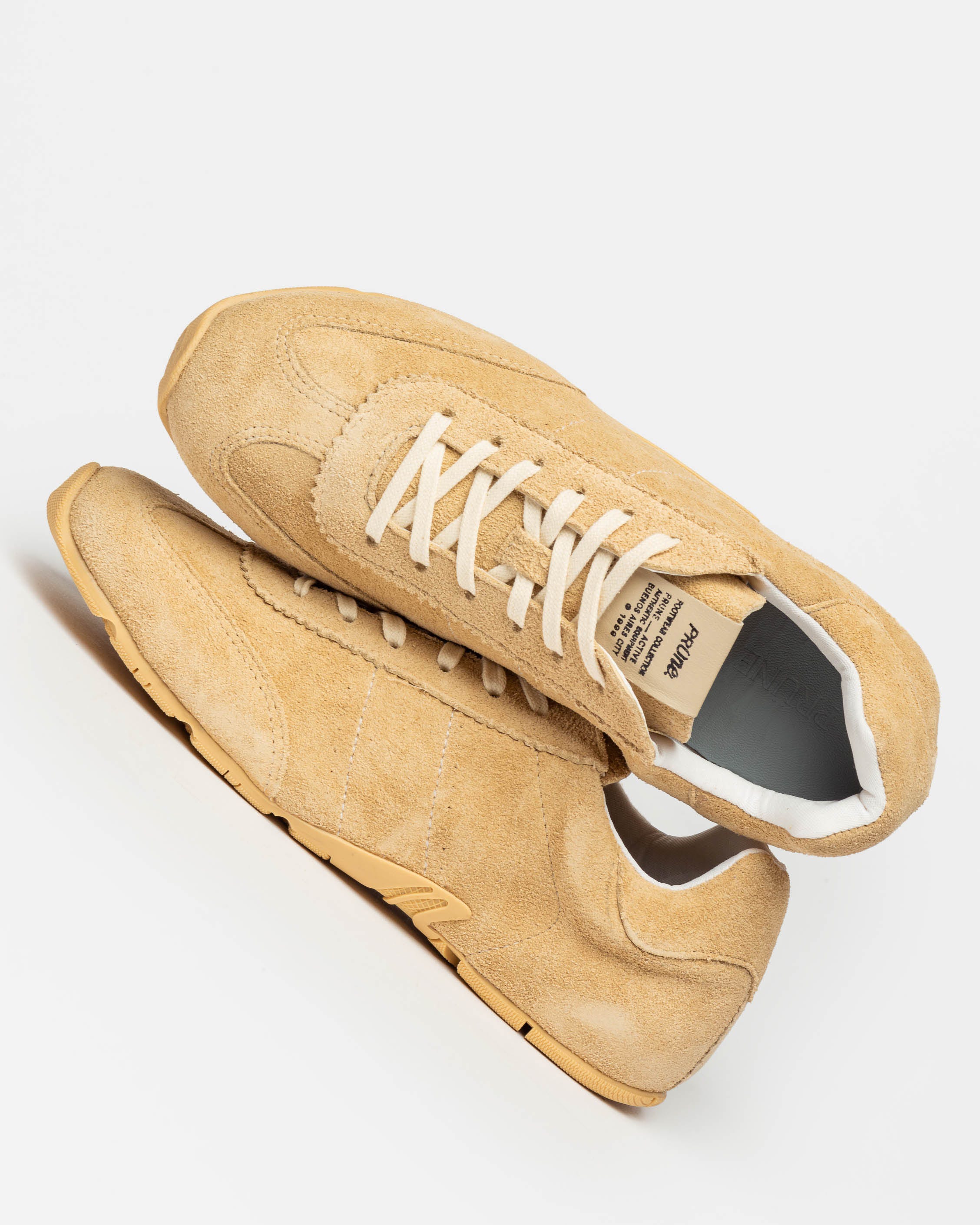 Sneaker Julie en gamuza